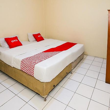 Capital O 93349 Hotel Gondangdia Bogor Exteriör bild