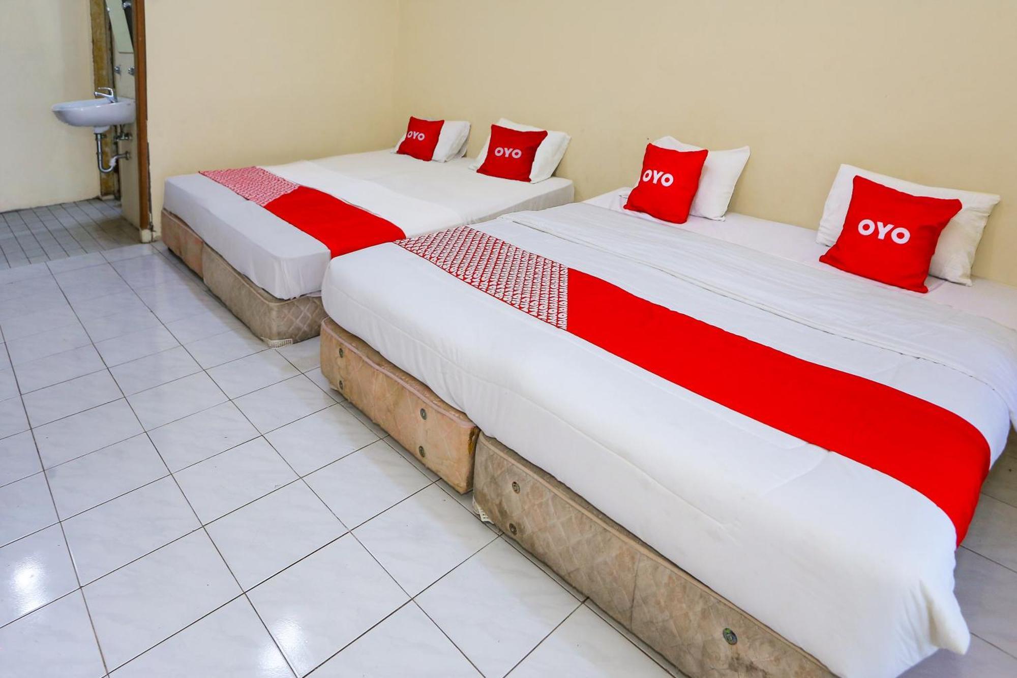 Capital O 93349 Hotel Gondangdia Bogor Exteriör bild